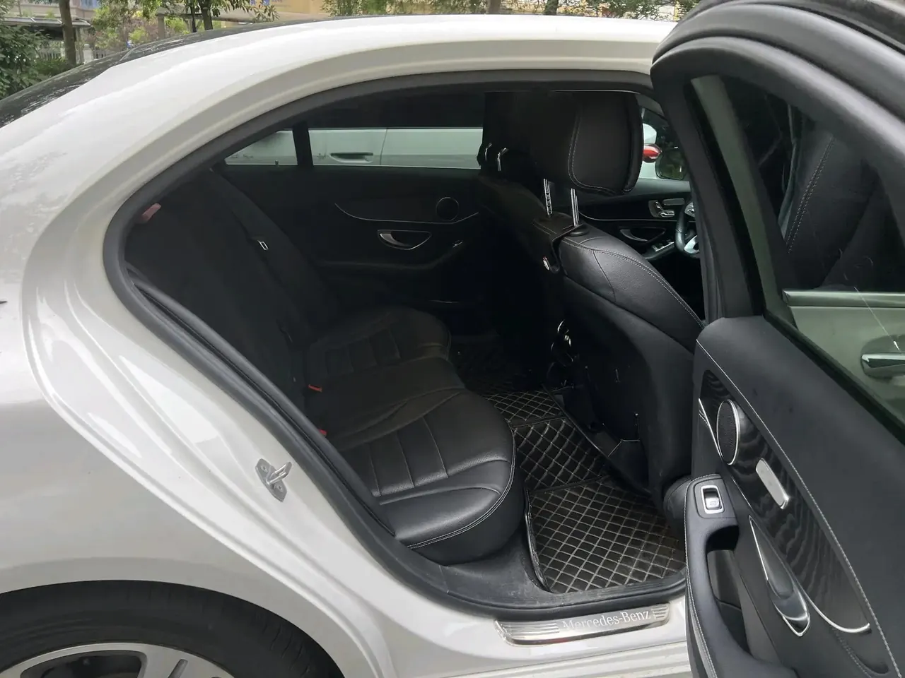 Mercedes Benz Class C 2020 C 260 L 7