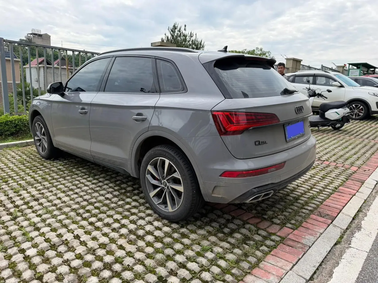 Audi 2024 Q5L 2.0TFSI 45TFSI Luxury Dynamic Edition, Automatic 4
