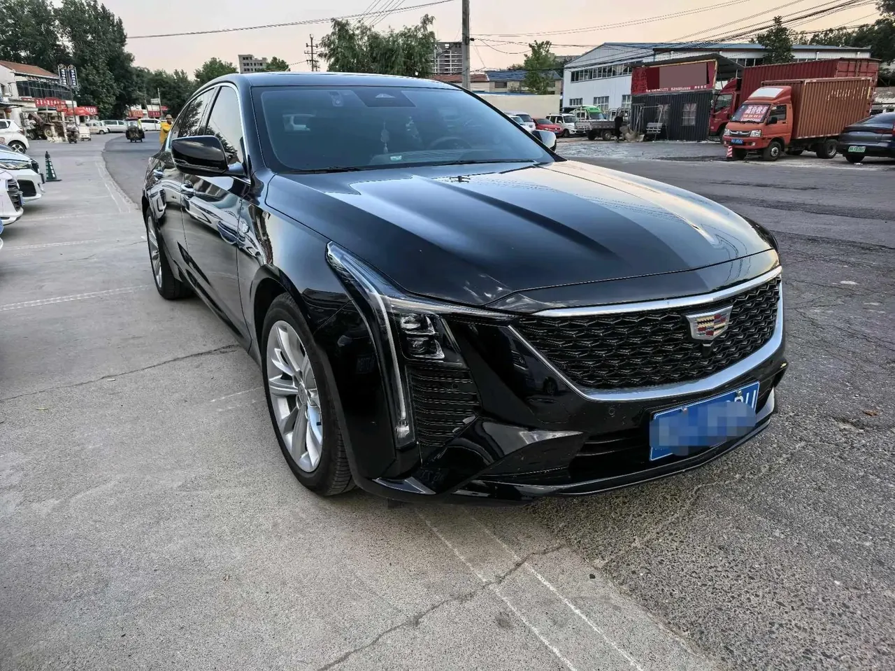 Cadillac CT5 2024 28T Luxury Pro 3