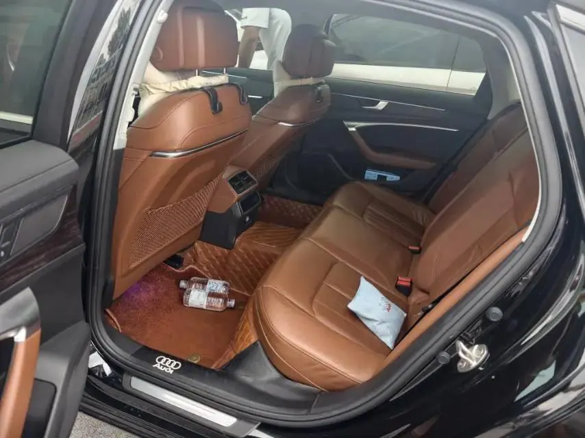 Audi A6L 2022 45 TFSI Selected Elegant Type 6