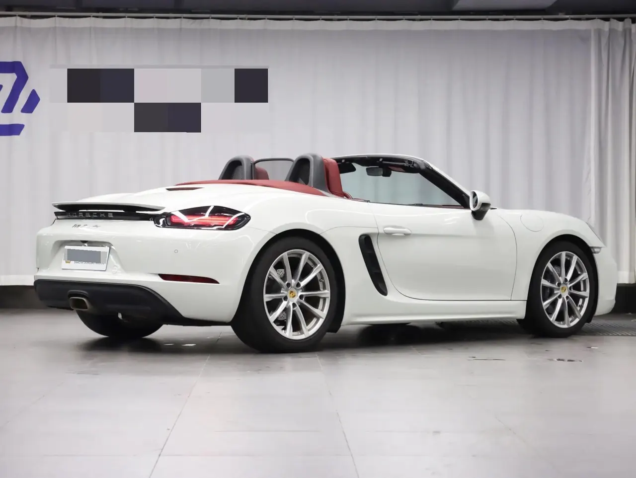 Porsche 718 2022 Boxster 2.0T 3