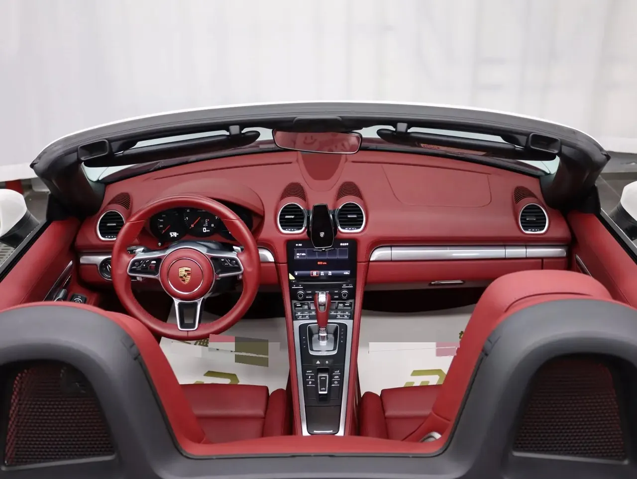 Porsche 718 2022 Boxster 2.0T 8