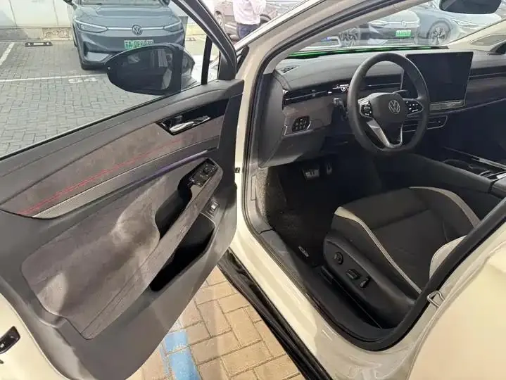 Volkswagen ID. 7 VIZZION 2024 PRIME 12