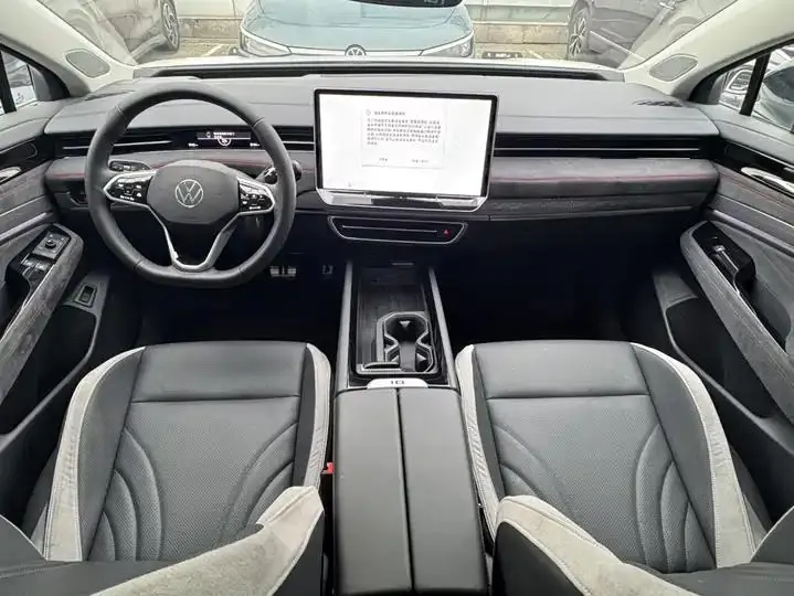 Volkswagen ID. 7 VIZZION 2024 PRIME 8