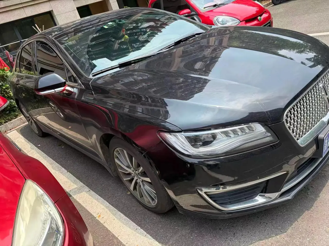 Lincoln MKZ 2019 2.0T Premium Edition National V 4