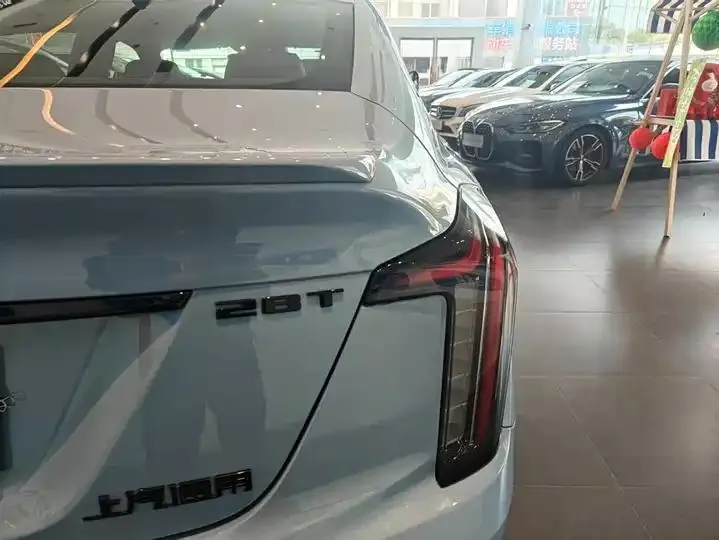 Cadillac CT5 2025 28T Track Performance Edition Peak Track Optional Package 12
