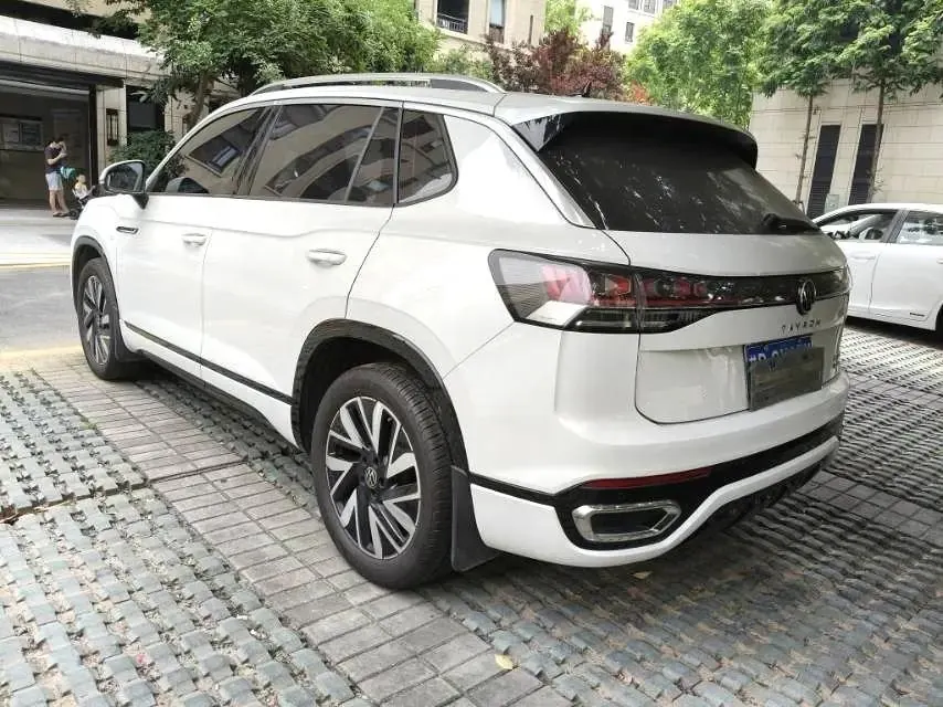 Tan Yue 2023 380TSI Four-wheel Drive R-Line High Energy Edition 4