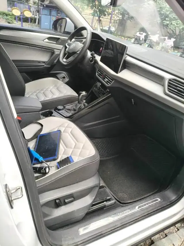 Tan Yue 2023 380TSI Four-wheel Drive R-Line High Energy Edition 8