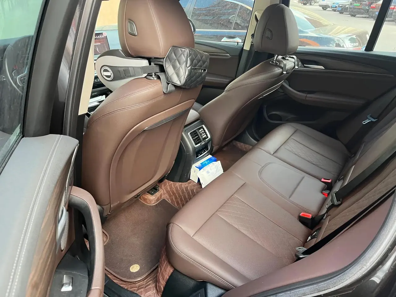BMW X3 2022 xDrive30i Leading M Obsidian Night Suit 5