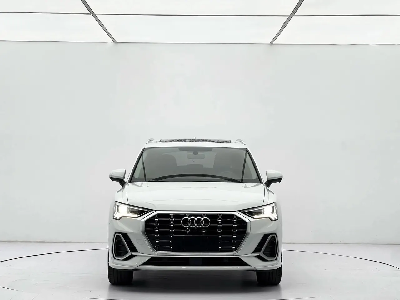 Audi Q3 2022 35 TFSI Enterprising Dynamic 2