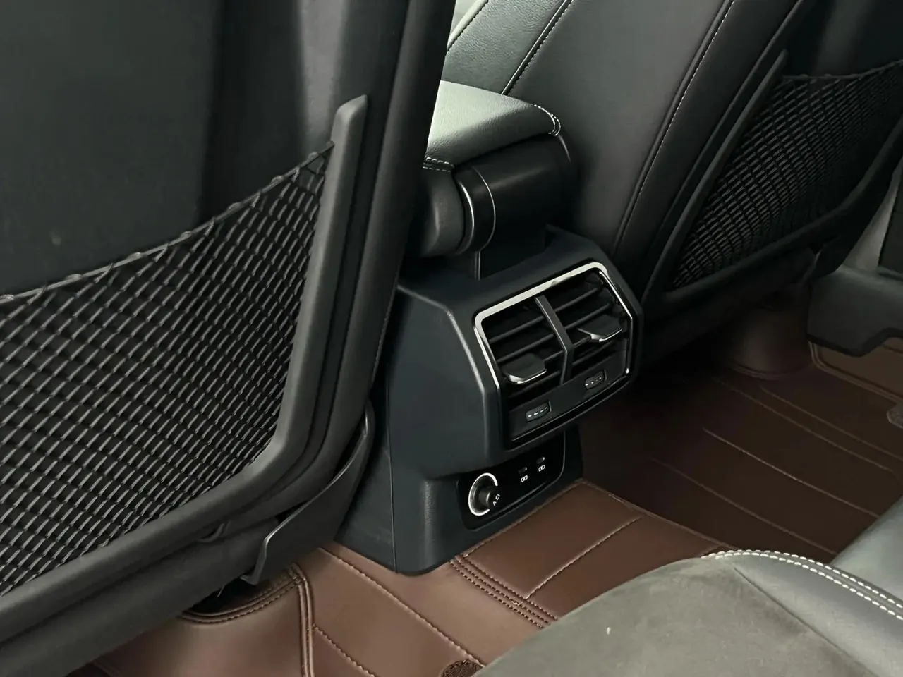 Audi Q3 2022 35 TFSI Enterprising Dynamic 7