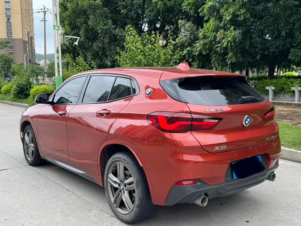BMW X2 2022 sDrive25i M off-road set 7