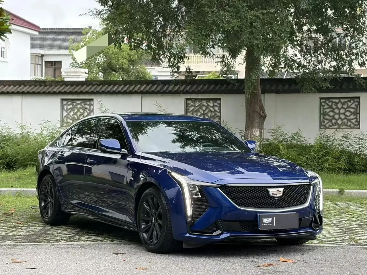 Cadillac CT5 2024 28T Honorable Model 3