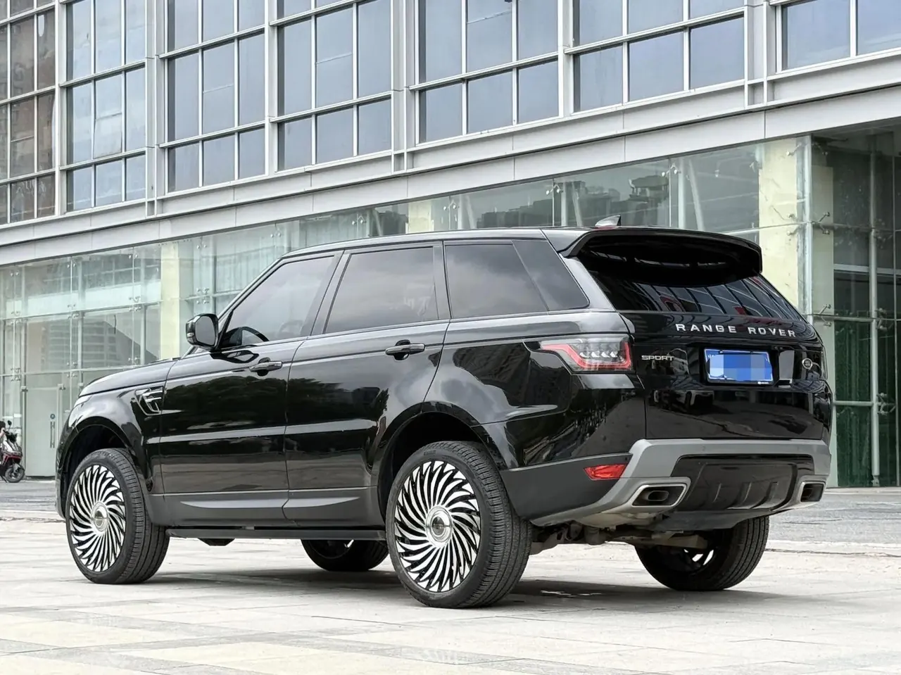 Range Rover Sport 2020 3.0 L6 SE 3