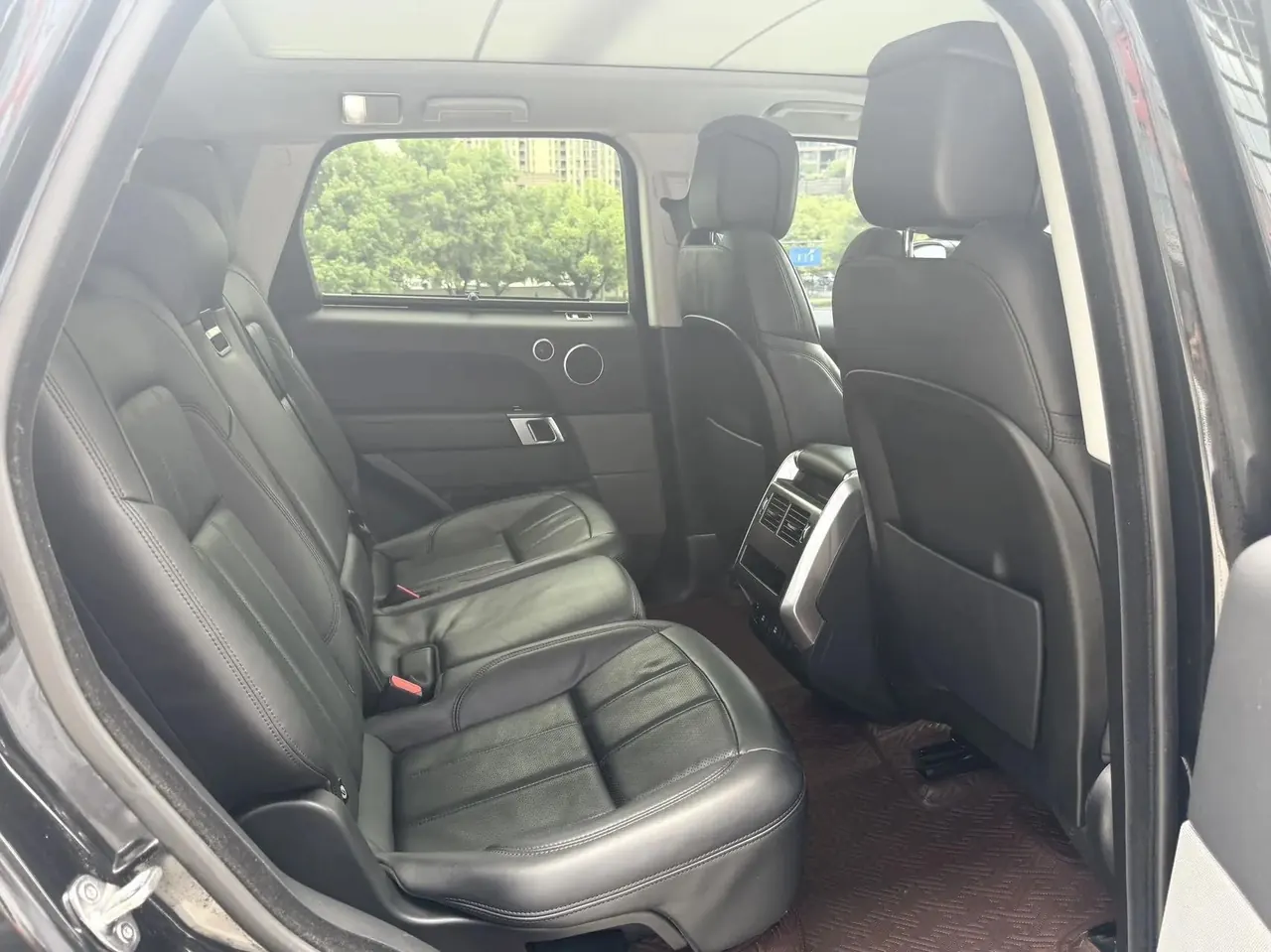 Range Rover Sport 2020 3.0 L6 SE 9