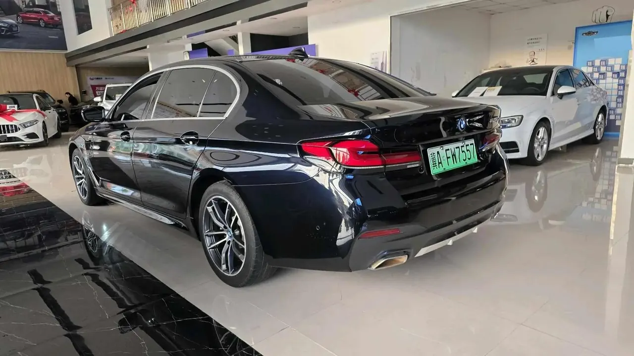 BMW 5 New Energy 2022 to 2 535Le M Sports Suit 5