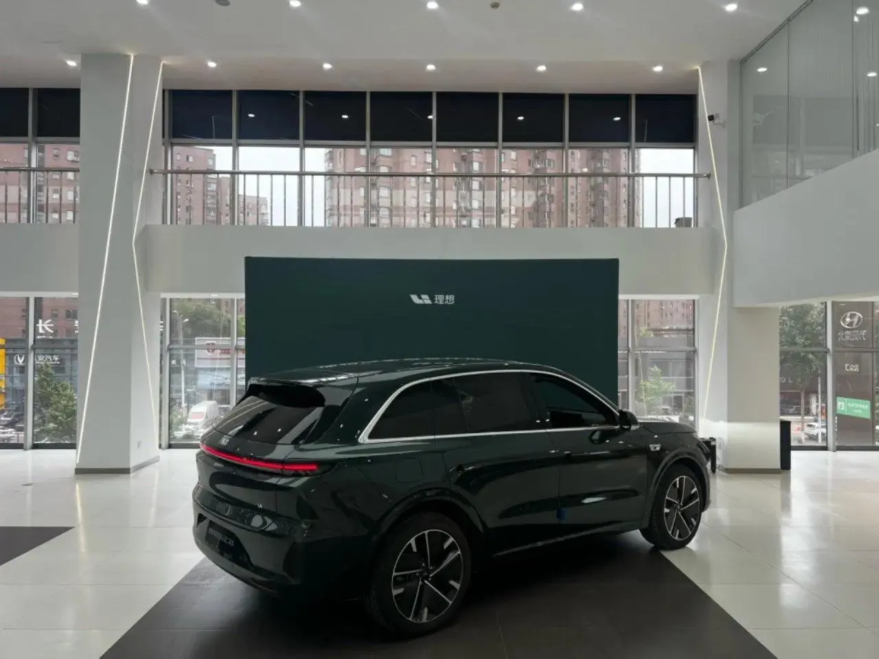 Li 2025 L6 Max Intelligent Refreshed Version Automatic Transmission 6