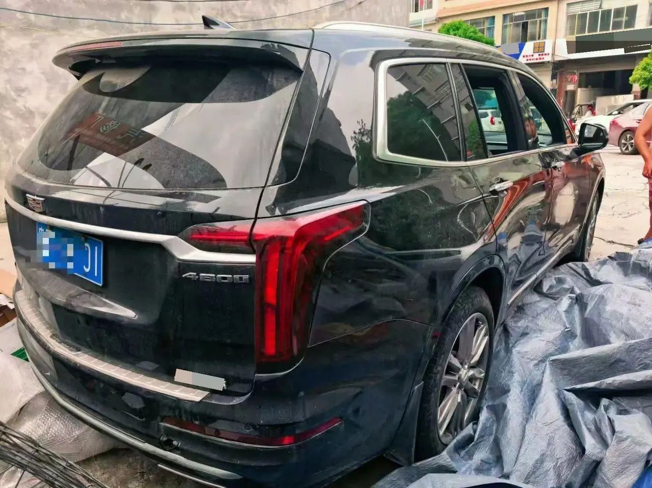 Cadillac XT6 2022 2.0T 7-seat 4-wheel drive luxury model 3