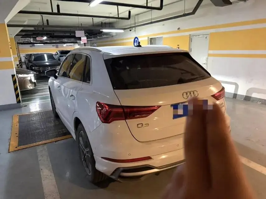 Audi Q3 2021 model 40 TFSI Sporty Edition 2