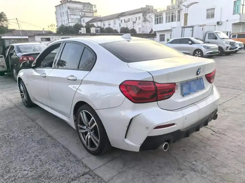 BMW 1 Series 2020 125i Leading M Sports Suit 8