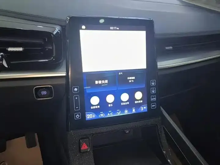 Kustas 2024 270TGDi LUX Premium Edition 13