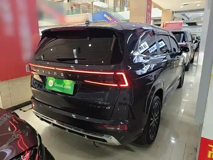 Kustas 2024 270TGDi LUX Premium Edition 7