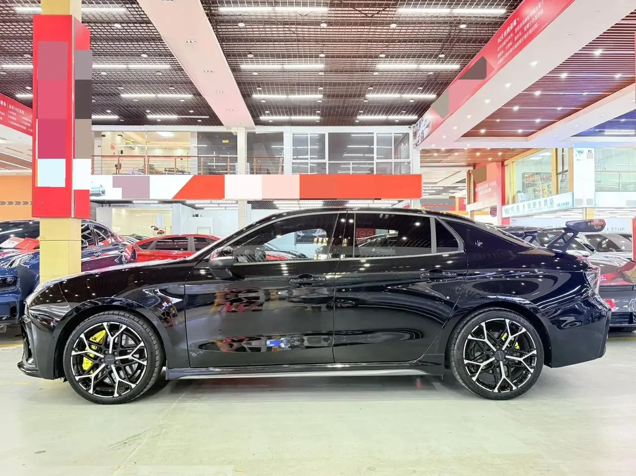 LYNK&amp;CO 2025 LYNK&amp;CO 03 2.0TD performance package automatic gear 3