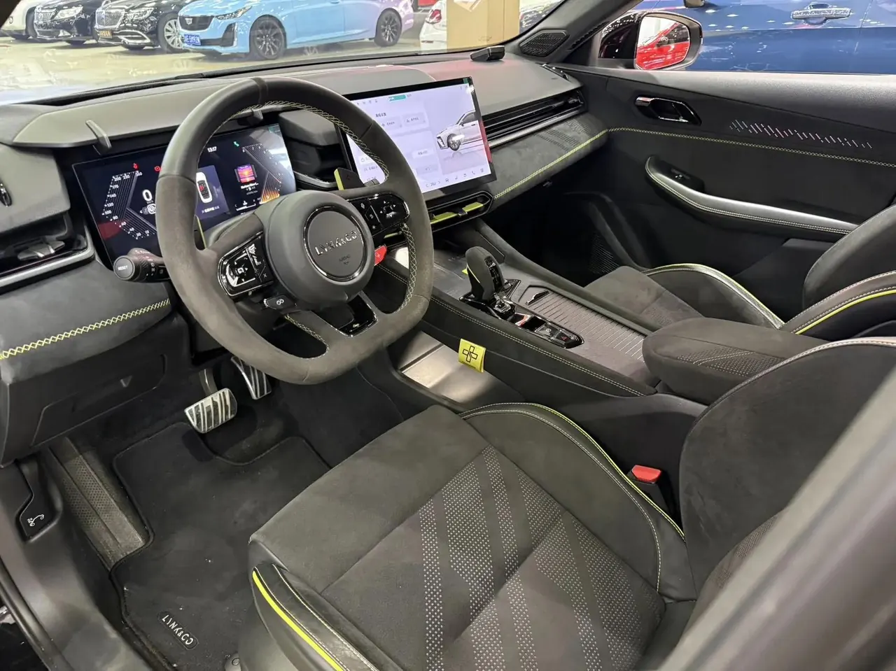 LYNK&amp;CO 2025 LYNK&amp;CO 03 2.0TD performance package automatic gear 6