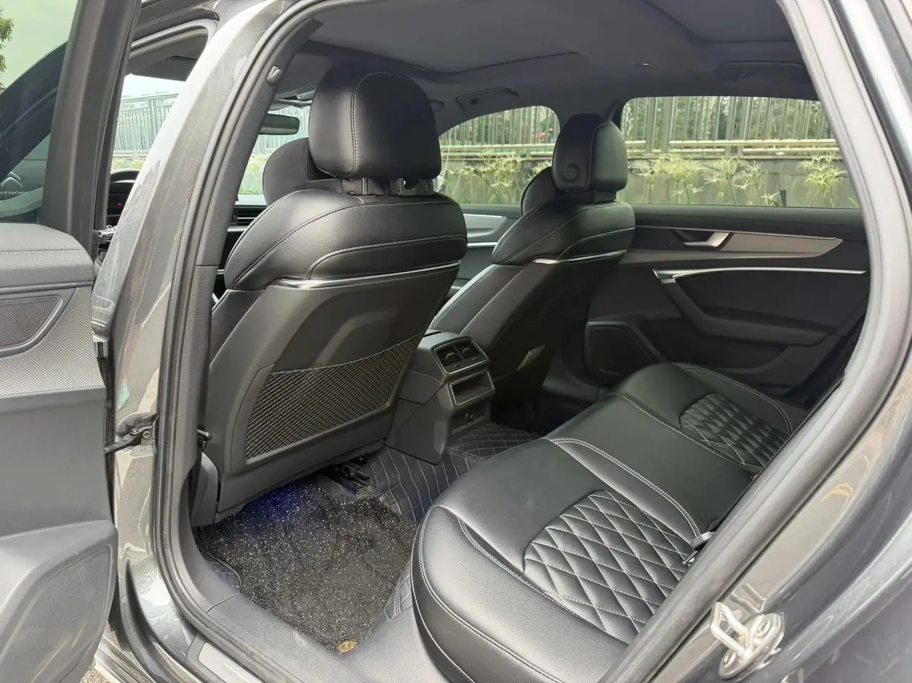 Audi A6L 2021 40 TFSI Deluxe Dynamic 3