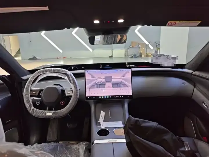MI YU7 2025 Max Edition 10