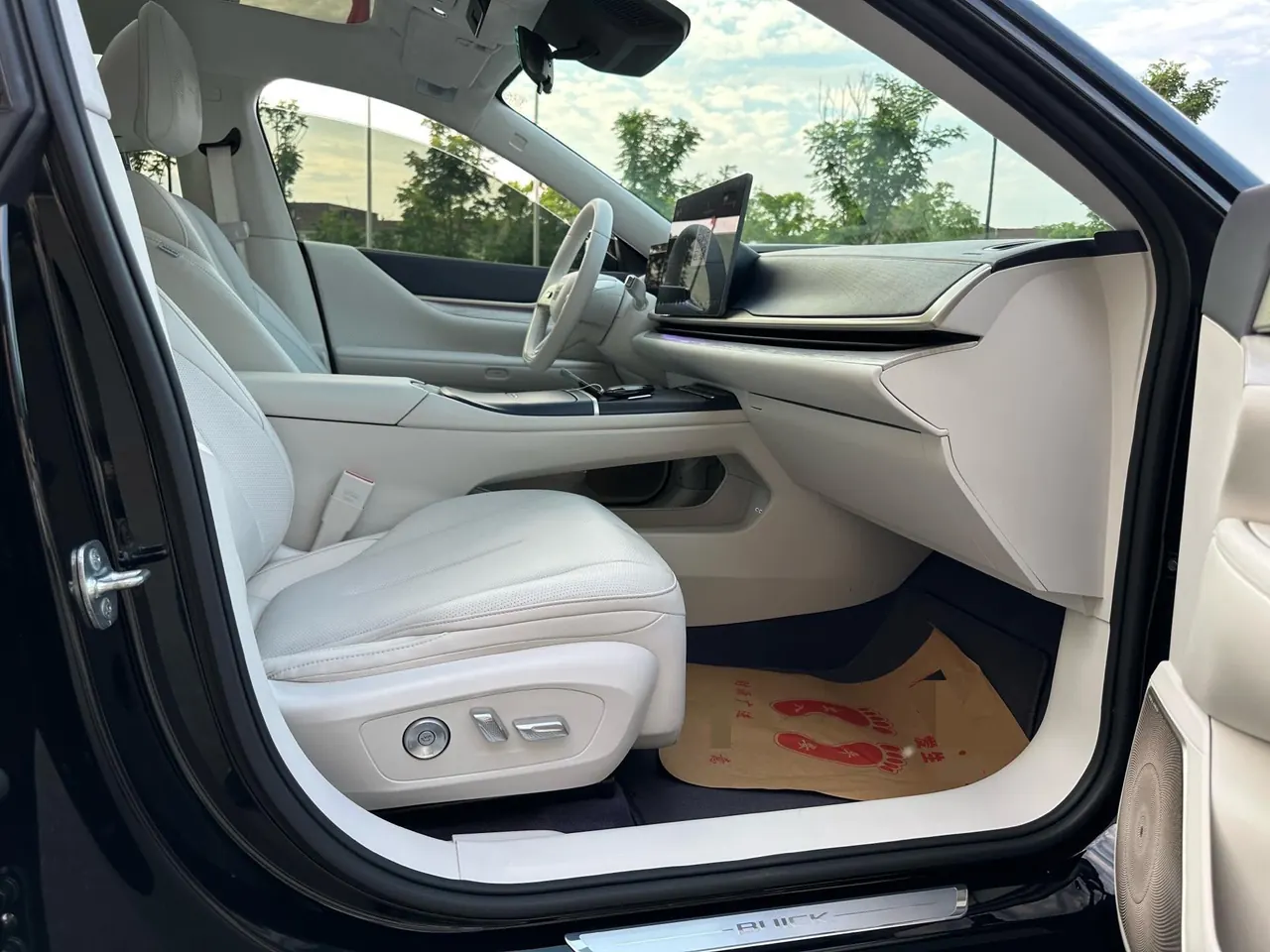 Buick 2026 to the border L7 Avia automatic gear 10