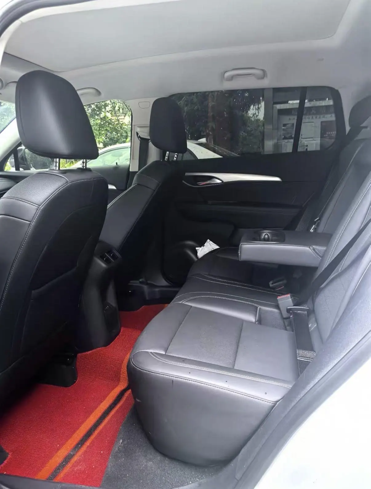 Buick 2026 Angkewei Plus 2.0T 28T Two-Drive Platinum Edition Automatic Gear 4