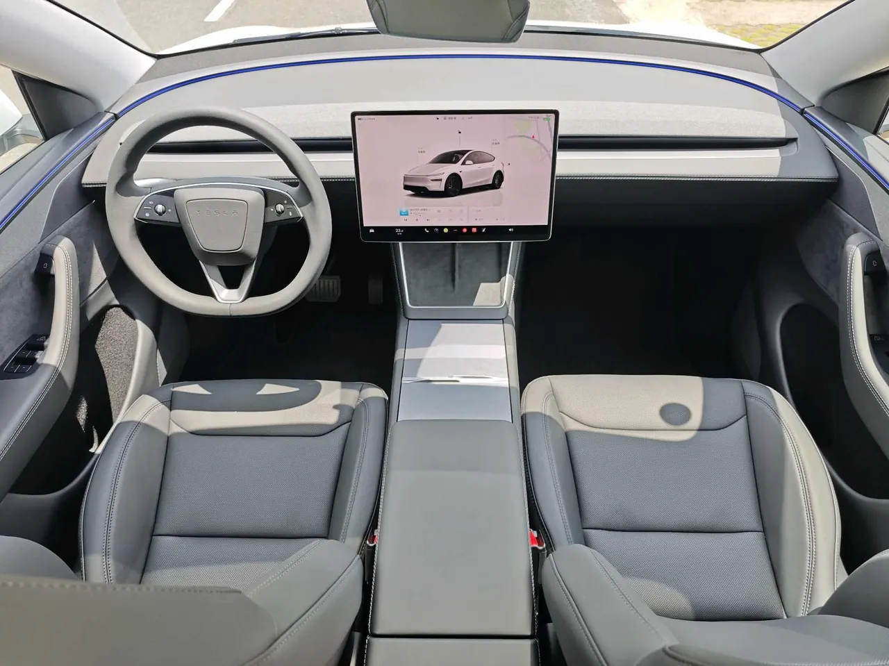 Tesla 2026 Model Y Long Range Rear-Wheel-Drive Automatic 14