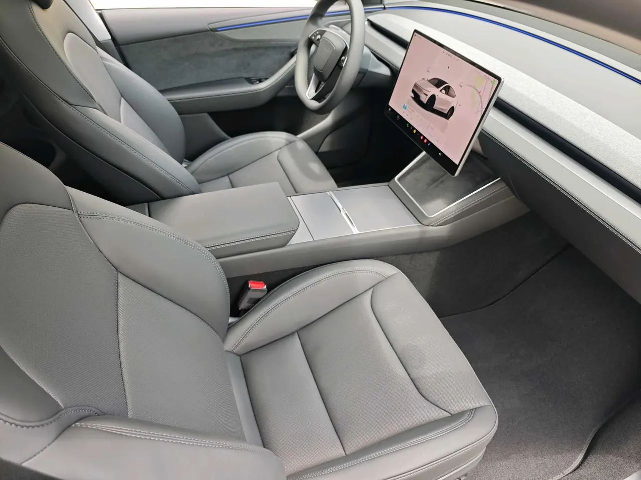 Tesla 2026 Model Y Long Range Rear-Wheel-Drive Automatic 15