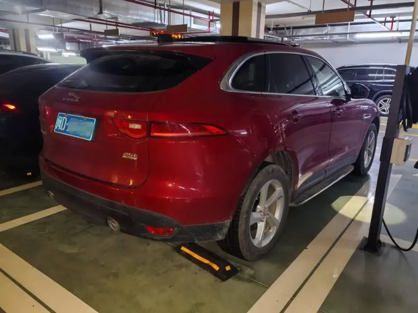 Jaguar F-PACE (Imported) 2020 F-PACE 2.0T City Premium Edition Automatic Gear 2
