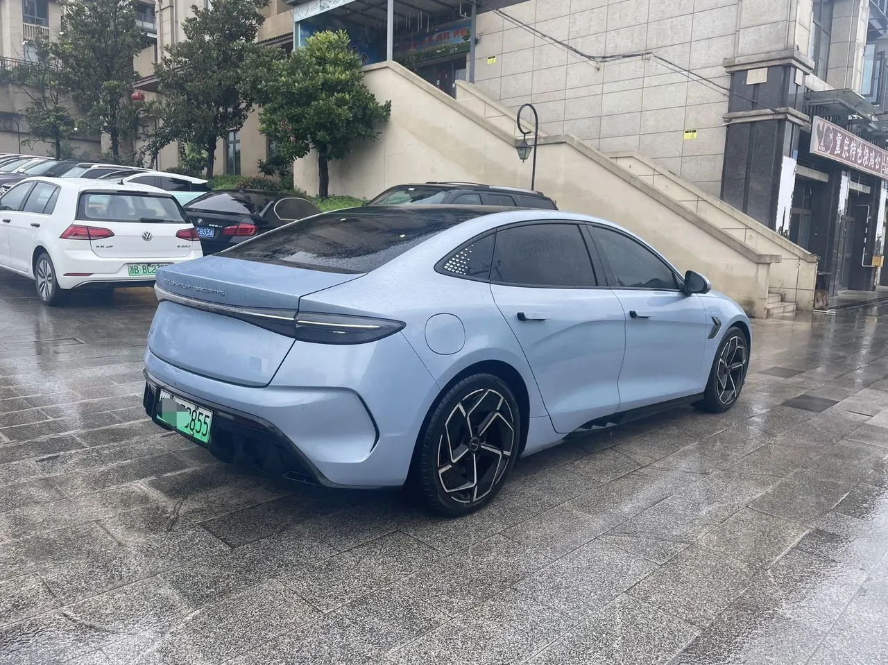 BYD 2022 seals 700km long endurance rear drive automatic gear 10