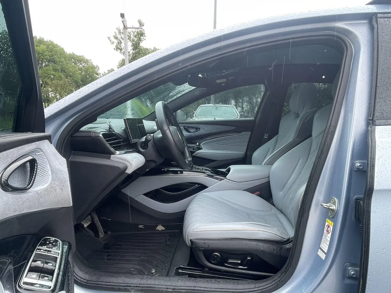 BYD 2022 seals 700km long endurance rear drive automatic gear 4