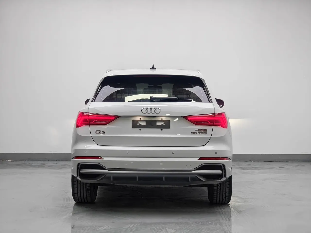 Audi 2022 Q3 1.4TFSI 35TFSI Aggressive Dynamic Automatic 6
