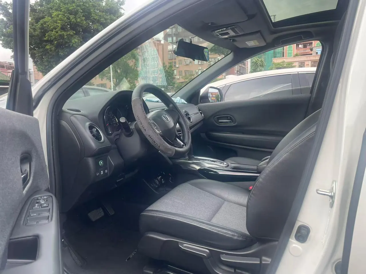 Honda 2021 XR-V 1.5 Stepless Comfort Edition Automatic Gear 2