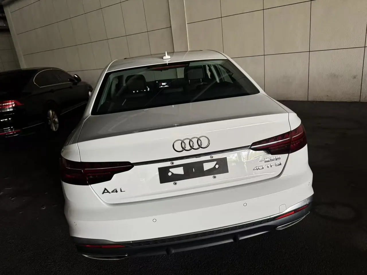 Audi 2022 A4L 2.0TFSI 40TFSI Fashion Dynamic Automatic 5