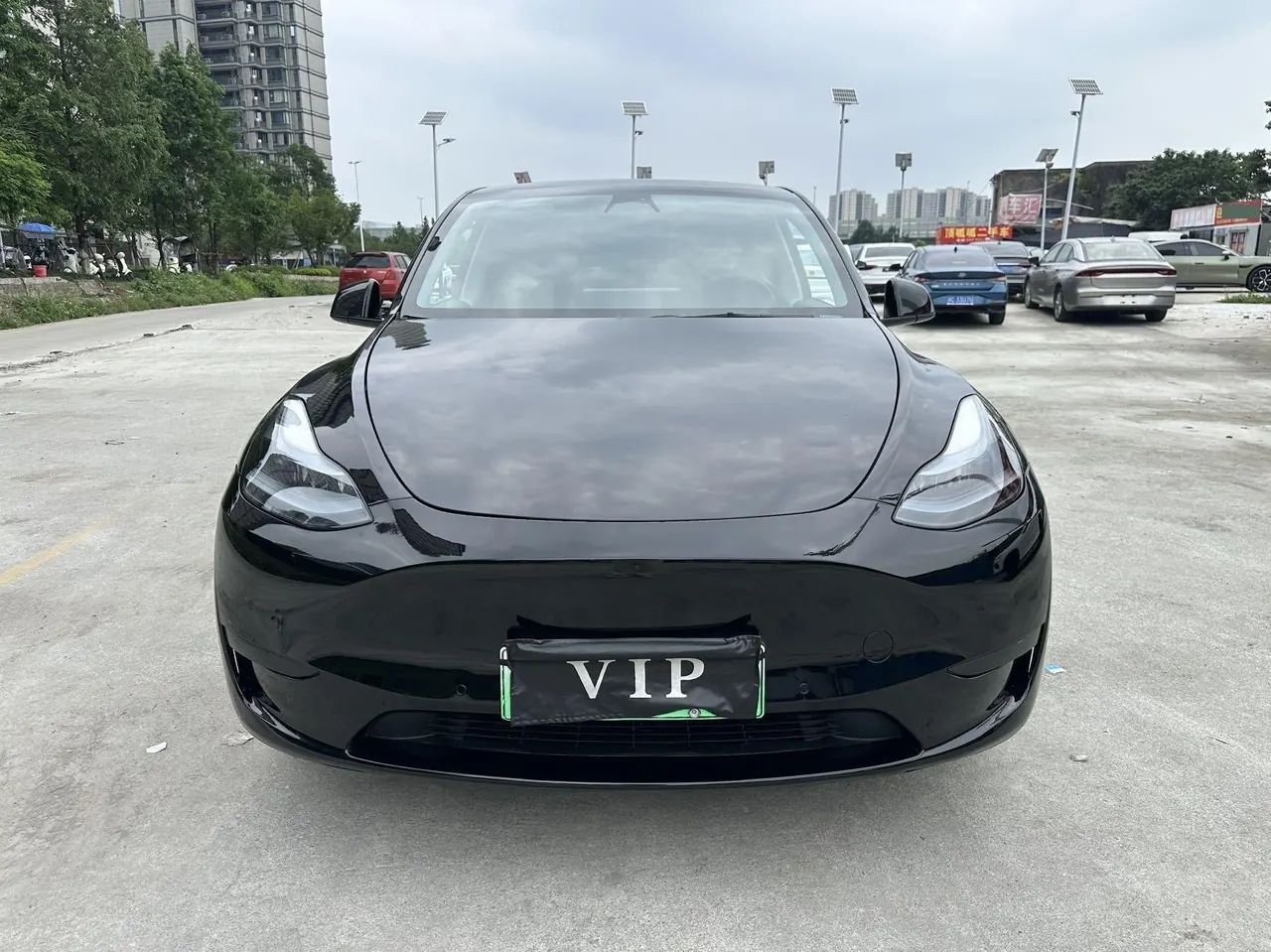 Tesla 2022 Model Y rear-wheel drive version (facelift) automatic gear 2