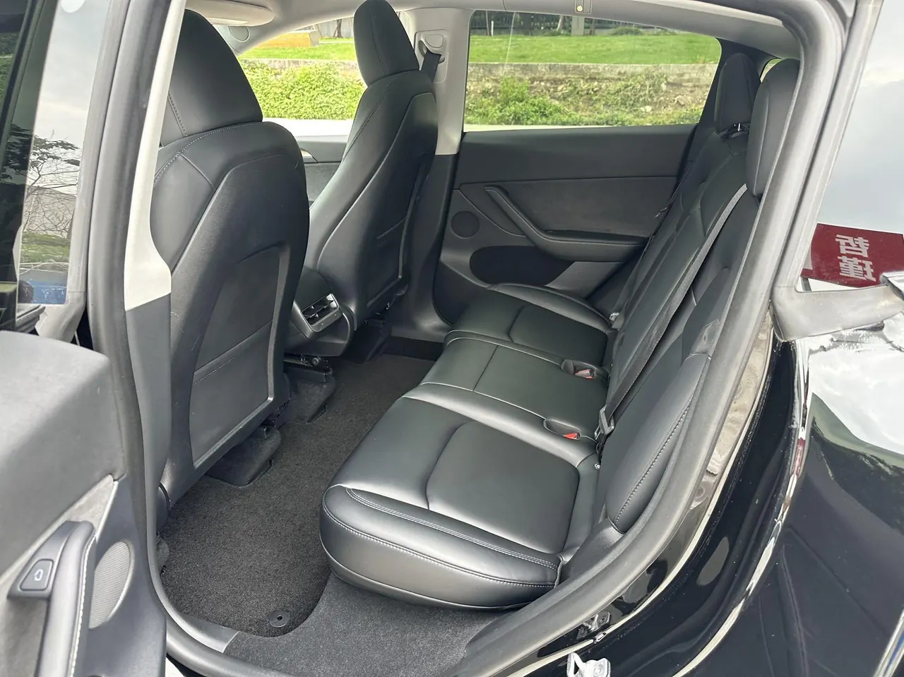 Tesla 2022 Model Y rear-wheel drive version (facelift) automatic gear 5