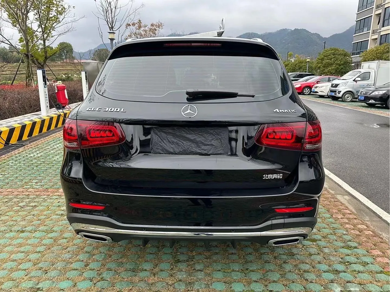 Mercedes Benz 2022 GLC 300 L 4MATIC 2.0T Dynamic (Modified) Automatic Gear 6