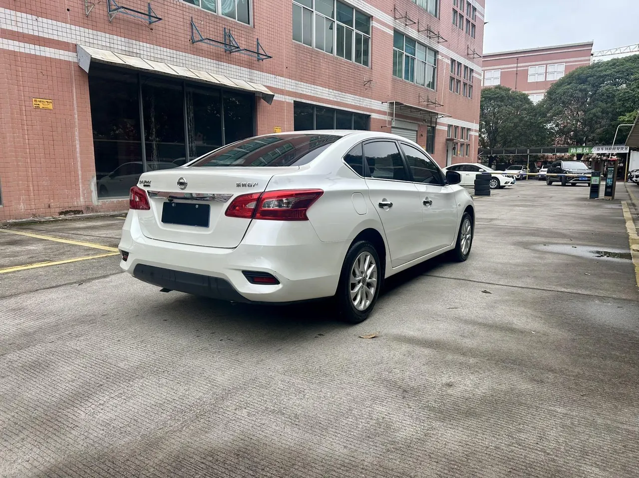 Nissan 2022 Xuanyi Classic 1.6 Stepless XE Comfort Edition (Modified) Automatic Gear 3