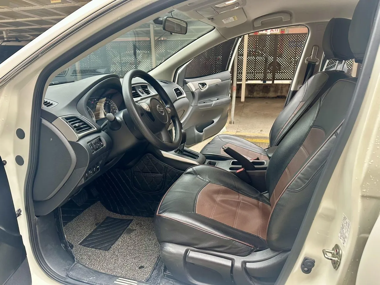 Nissan 2022 Xuanyi Classic 1.6 Stepless XE Comfort Edition (Modified) Automatic Gear 5