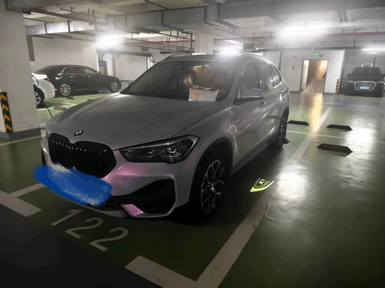 BMW 2022 X1 sDrive25Li 2.0T Leading Automatic Gear - View 1