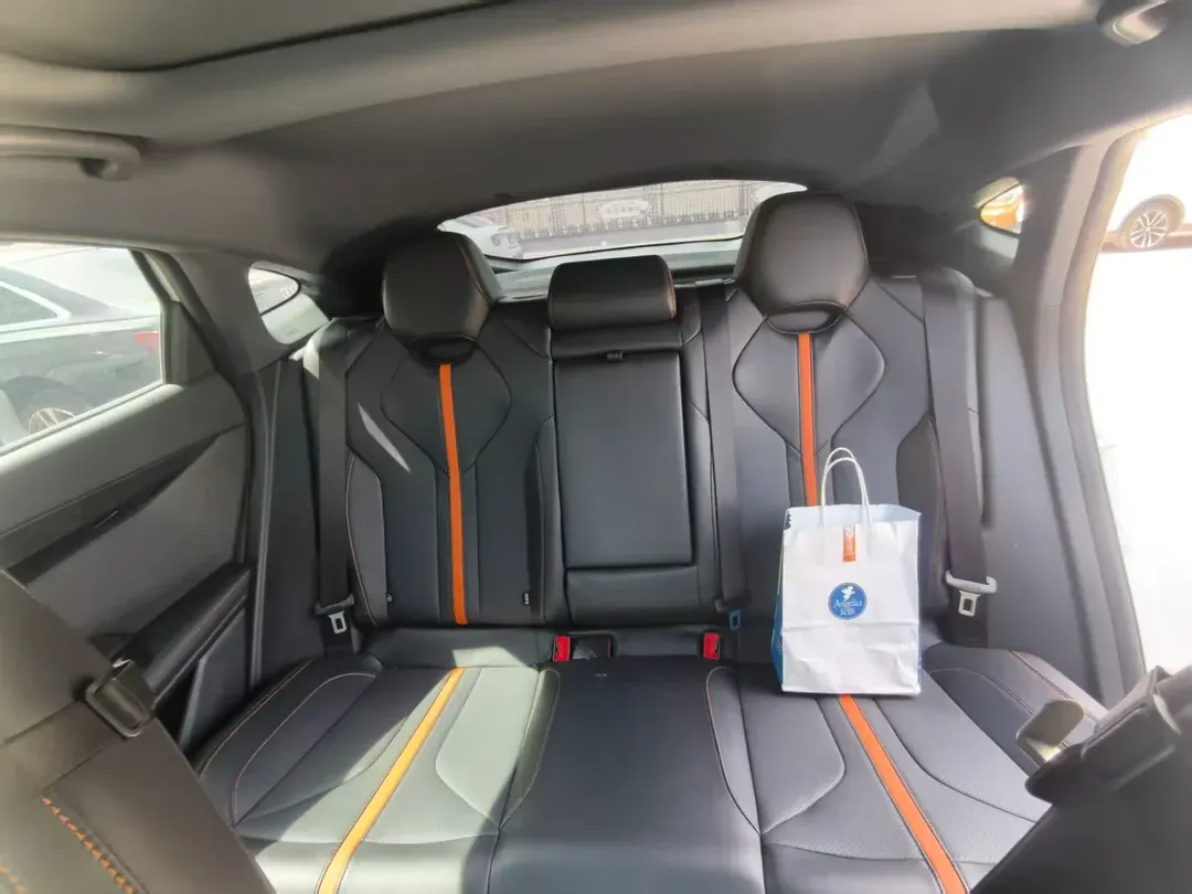 ChangAn 2025 UNI-V 1.5T honorable automatic gear 6