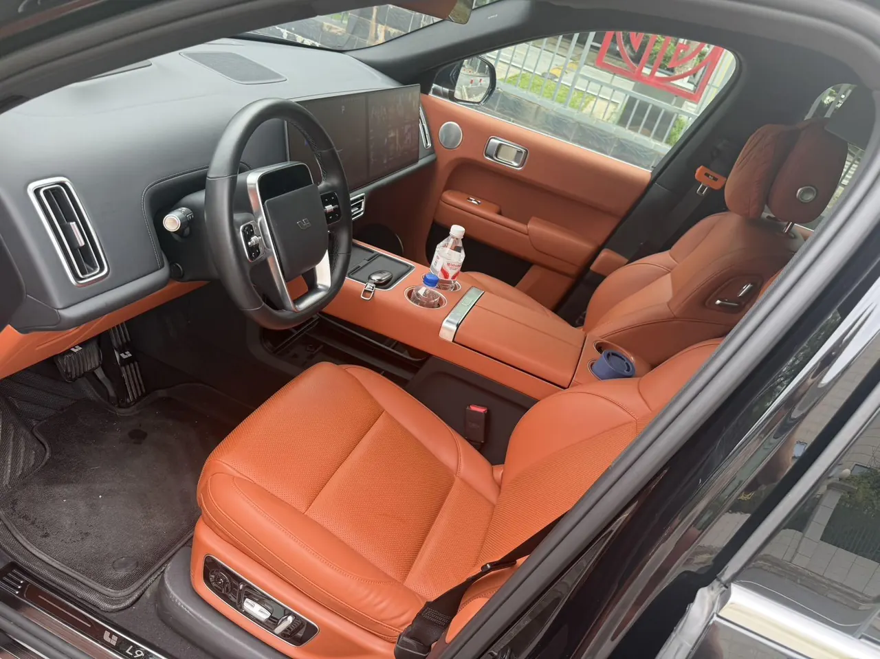 Li 2022 L9 1.5T Max Edition Automatic Gear 6
