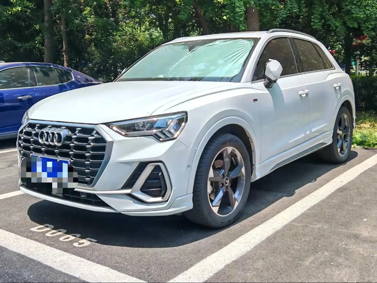 Audi 2022 Q3 1.4TFSI 35TFSI Fashion Dynamic Automatic - View 1