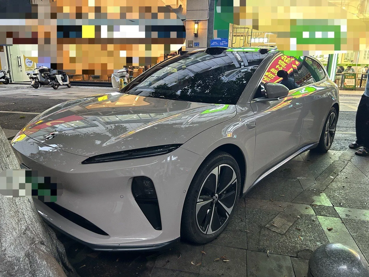 NIO 2024 ET5T 75kWh Touring automatic - View 1